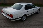 BMW 740i 1992 года (UK)